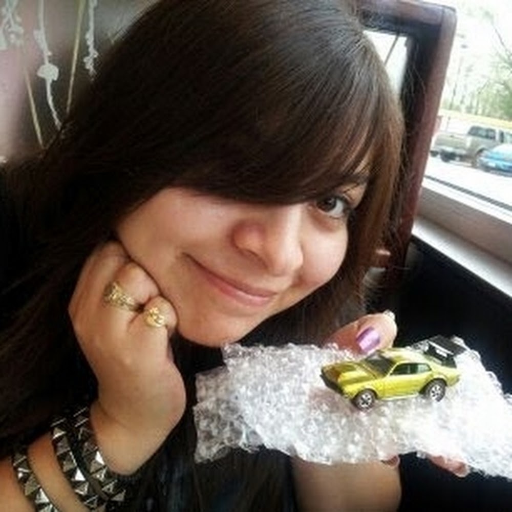 Meet your Posher, Sandra